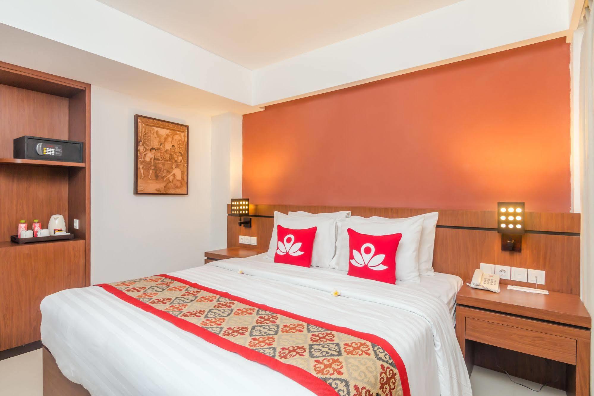 Zen Rooms Seminyak Pangkung Sari Экстерьер фото